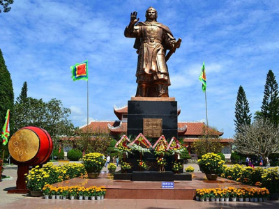 Quang Trung Bảo Tàng 