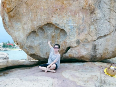Khu du lịch Hòn Chồng Hòn Vợ Nha Trang 