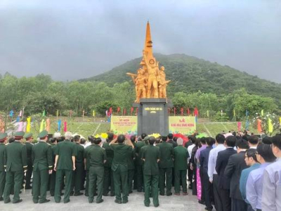 Tượng Đài chiến thắng Núi Bà cát tiến 