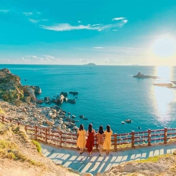 Tour Kỳ Co Eo Gió