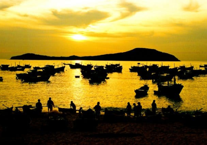 Đầm Ô Loan Phú Yên – Tuyệt Tác Thiên Nhiên Nổi Tiếng Của Xứ Hoa Vàng Cỏ Xanh