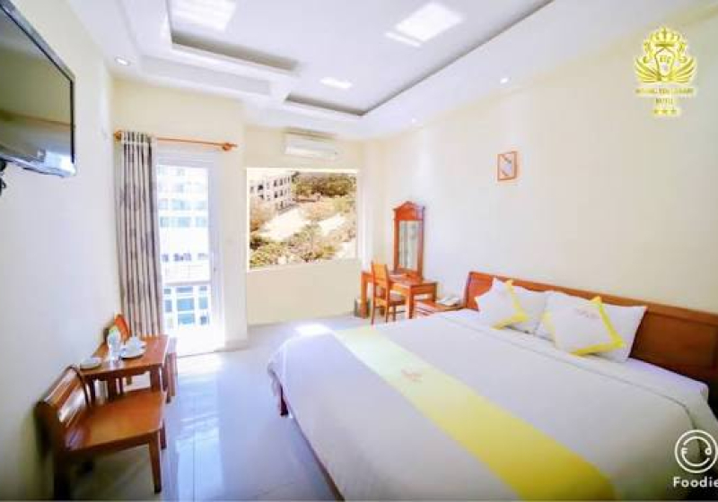 Hoàng Yến Canary hotel