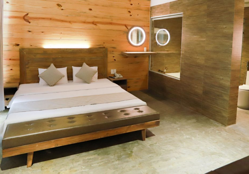 RUSTIC HOTEL